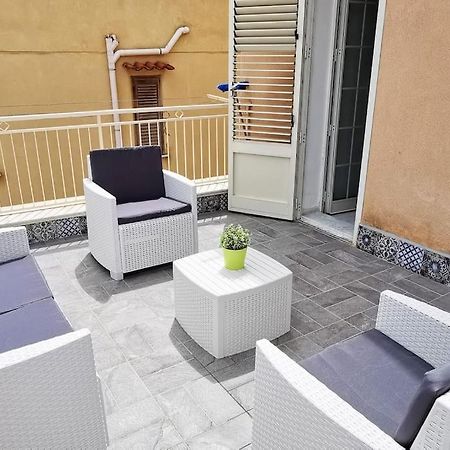Casa Valentina A 100 M Dal Mare Leilighet Santa Flavia Eksteriør bilde