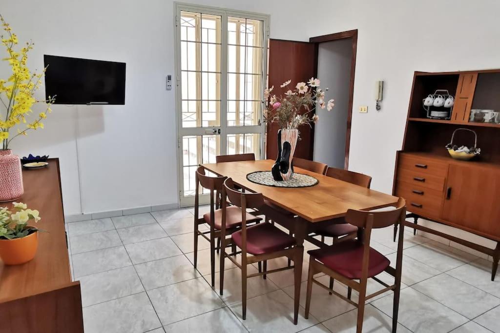 Casa Valentina A 100 M Dal Mare Leilighet Santa Flavia Eksteriør bilde
